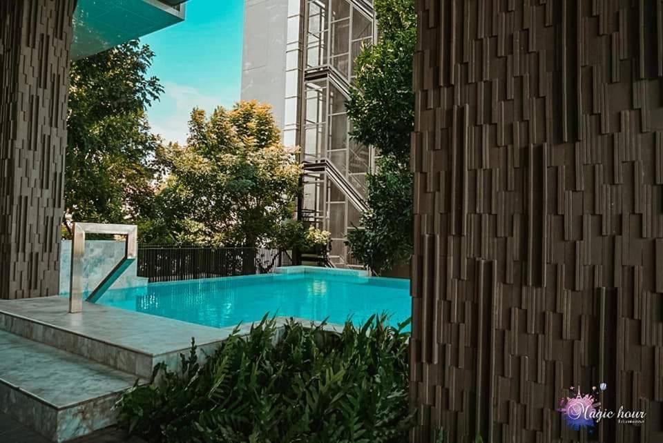 Tonaoi Grand Hotel Хатъяй Экстерьер фото