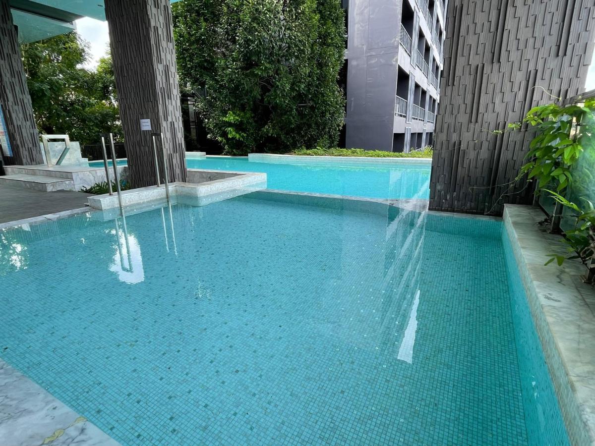 Tonaoi Grand Hotel Хатъяй Экстерьер фото