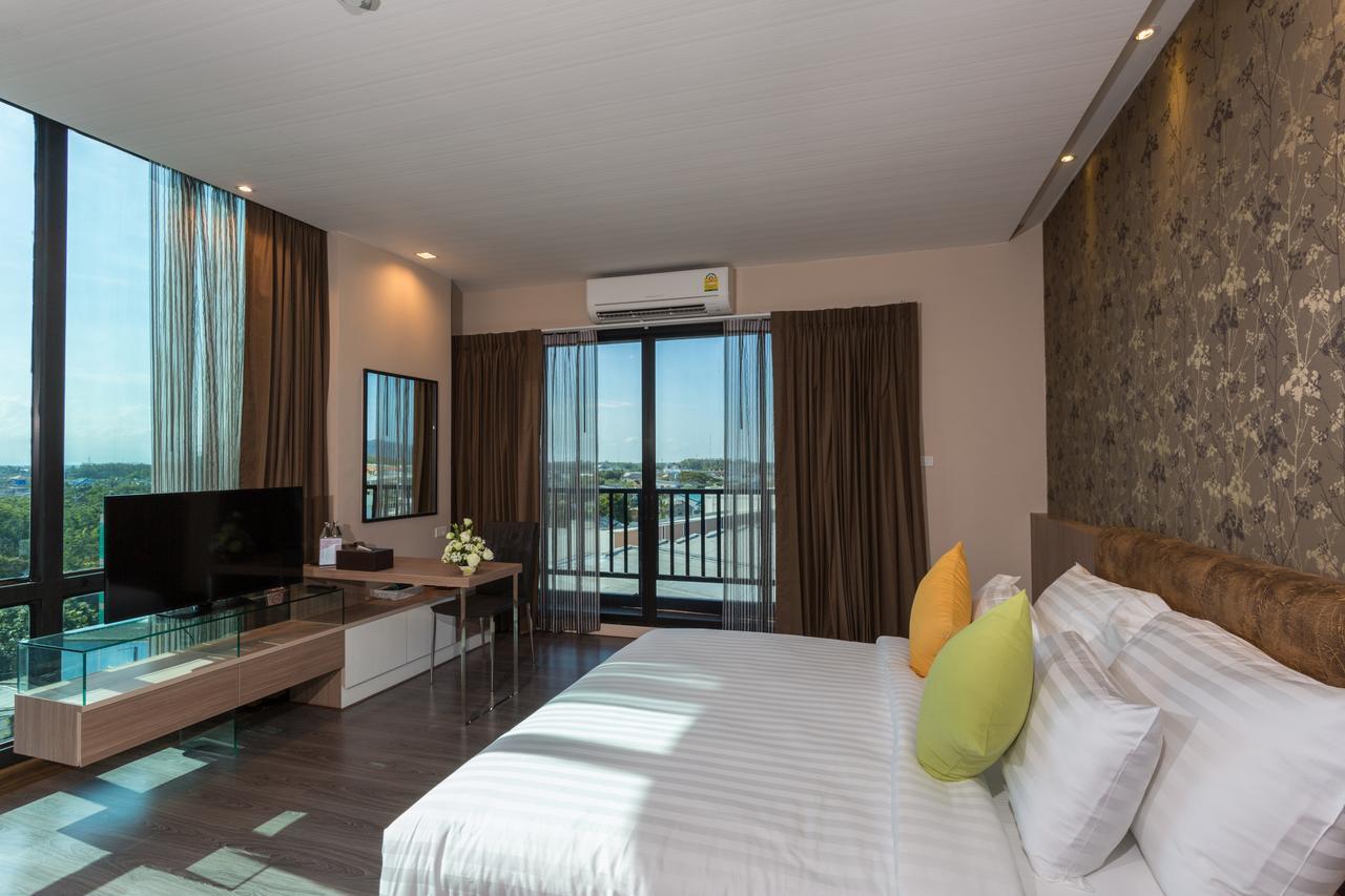 Tonaoi Grand Hotel Хатъяй Экстерьер фото