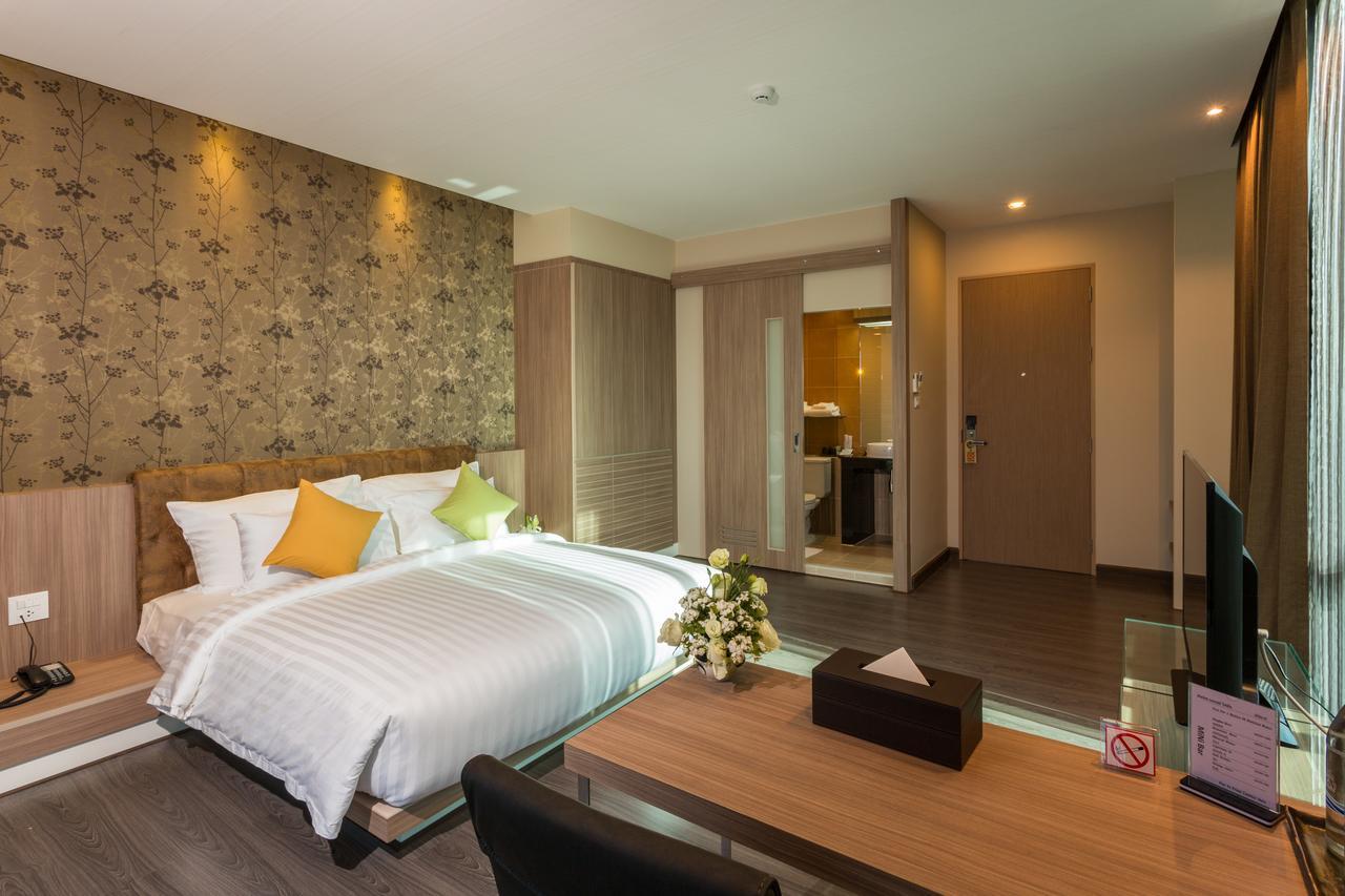 Tonaoi Grand Hotel Хатъяй Экстерьер фото