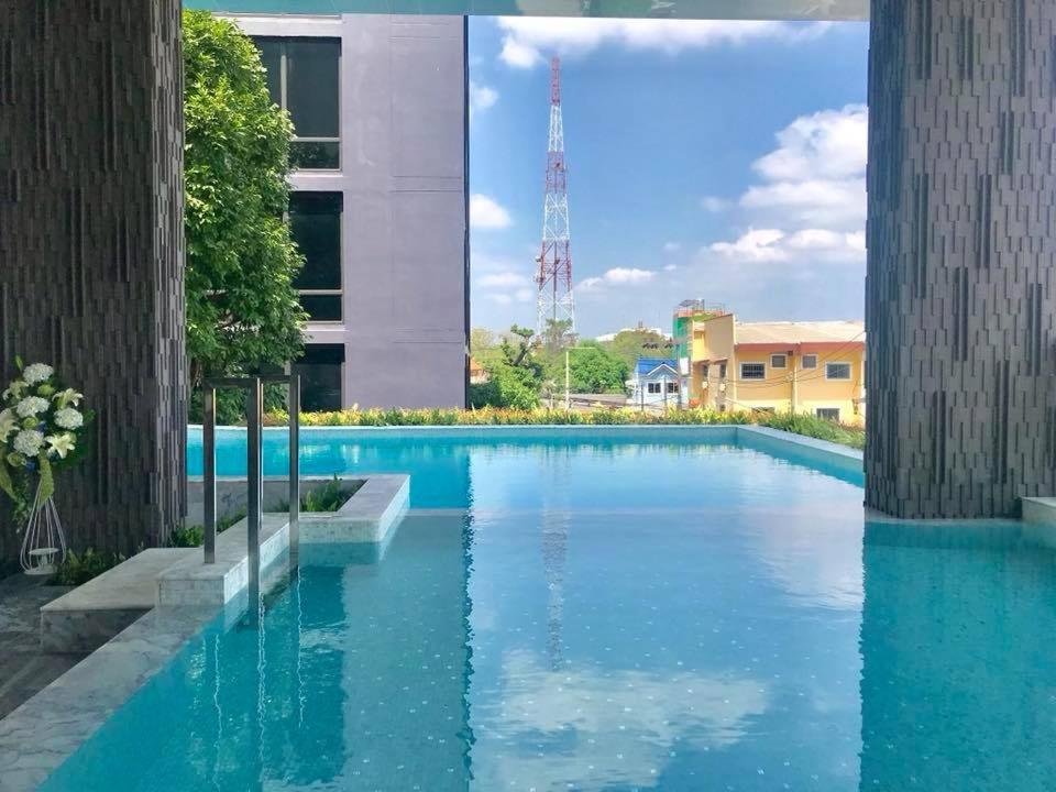 Tonaoi Grand Hotel Хатъяй Экстерьер фото
